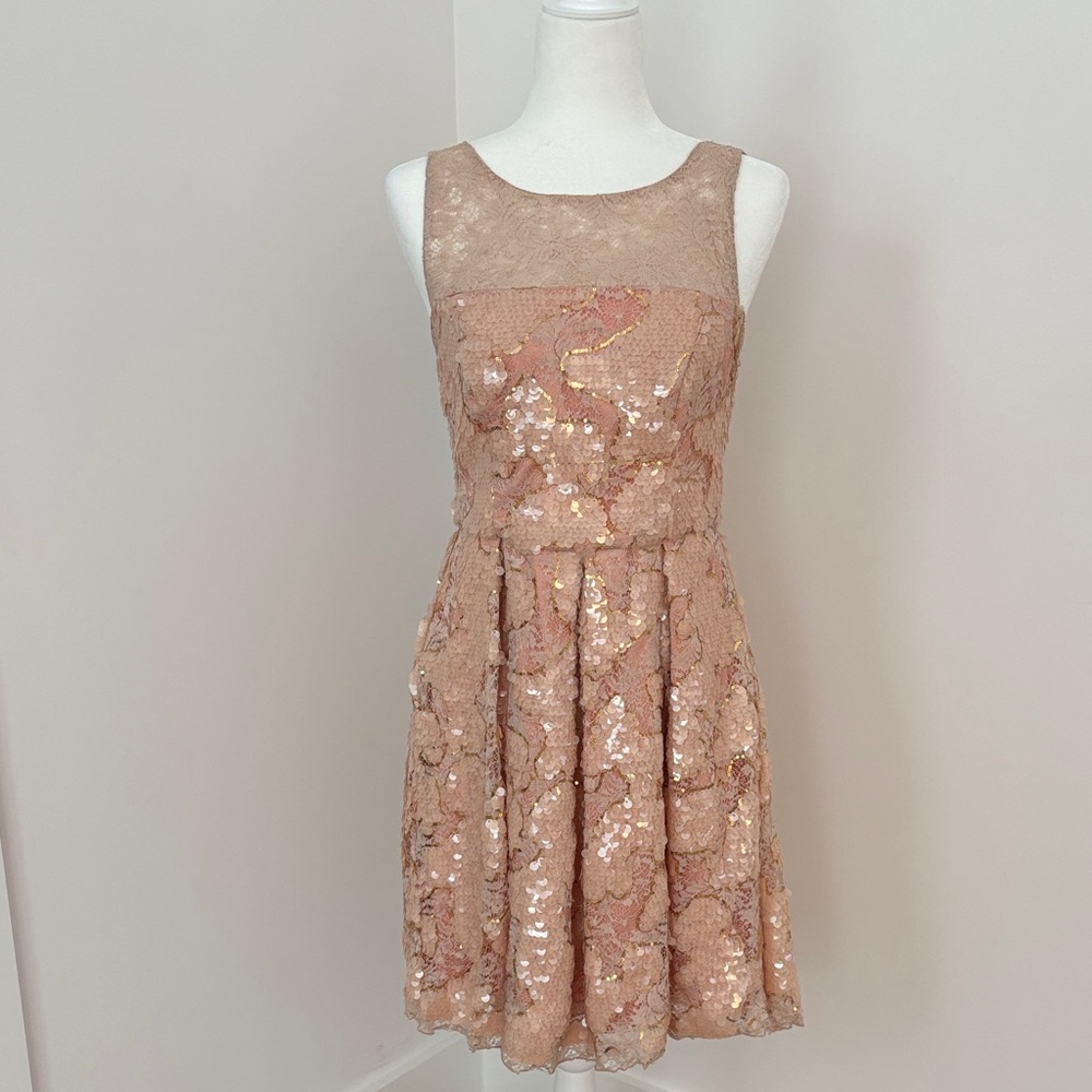 Sequence and lace Peach Lined dress
